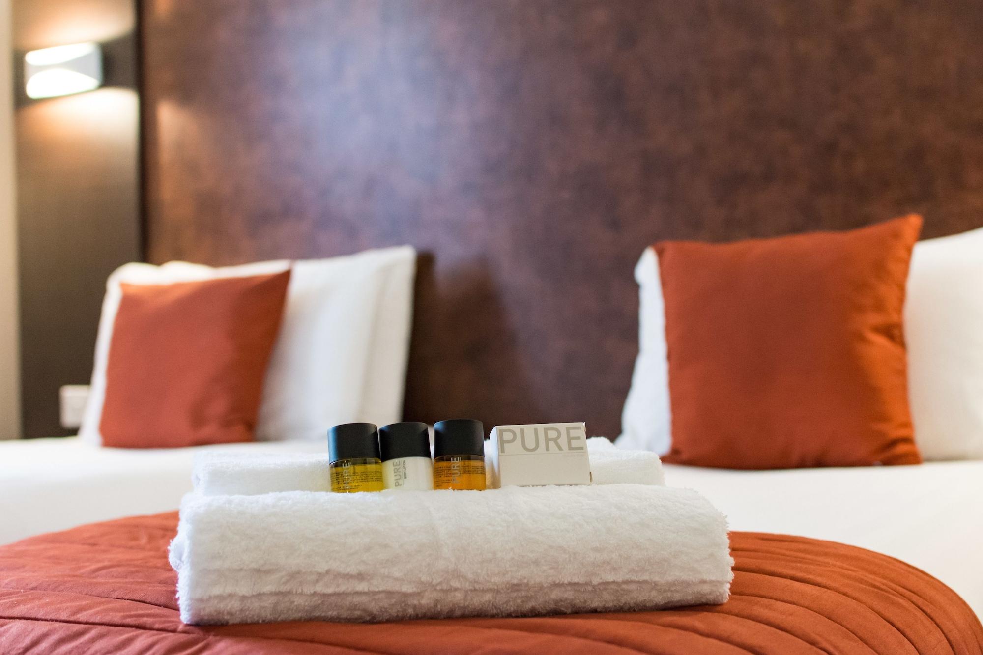 Dragonfly Hotel Κινγκς Λιν Εξωτερικό φωτογραφία